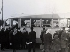 yQ74d1yAFao.jpg, 101408 