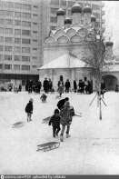  : . . . ,  1976.webp