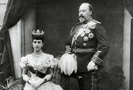  : EDWARD_VII_(1841-1910)_With_His_Wife_Alexandra_Of_Denmark_kopiya.jpg