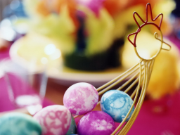  : Holidays_Easter_On_eve_of_the_holiday_020784_.jpg