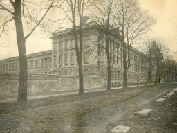  : warszava_suvoro_15178305009421127.jpg