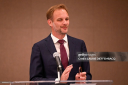  : gettyimages-1241144171-1024x1024.jpg