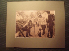 d_1898_petrovskij_s_uchenja_na_uchene_sobaka_soldaty_jumor.jpg, 55080 