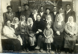  : Evsyukov Family.jpg