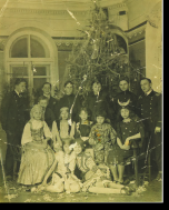  : Picture found and improved Nina Panchenko Christmas as a child.png