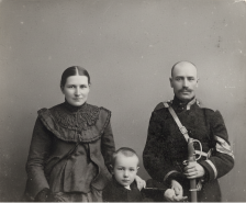 Прикрепленный файл: Фото прабабушки и прадедушки.png