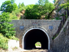  : Wschodnialiniatunel.jpg