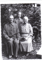  : Hirvonen Aleksander ja pere.jpg