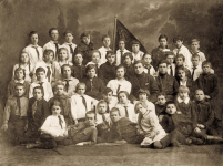  : jOsDS0QJ02g.jpg