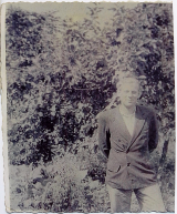  : yanis-2.jpg