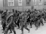  : 0022-073-Bystraja-perestrojka-sovetskoj-ekonomiki-na-voennyj-lad-v-1941-1942.jpg