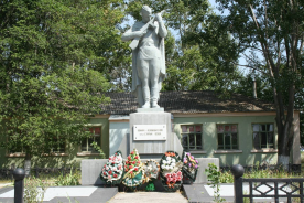  : brat-mogila-kaplino.jpg