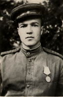  :   1943 .jpg