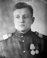  :    1944.JPG