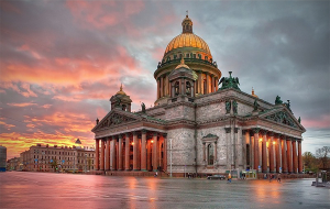 : View_to_Saint_Isaac's_Cathedral_by_Ivan_Smelov.jpg