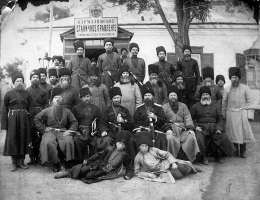  :   1913 .jpg