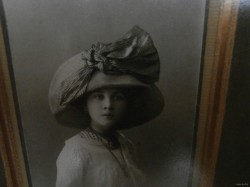  : 1912.jpg