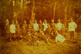  : .   1913..jpg