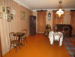 107.jpg, 88877 
