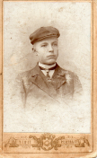  : img001.jpg