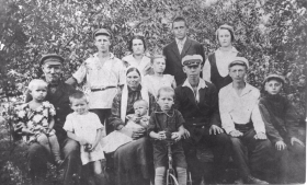  :  ,  -,  , 1930  ( 1930  -  %