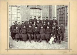  : 1900- .jpg