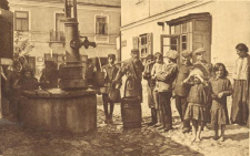  : Biala Polen Am Brunnen Juden Judaika 1914-18.jpg