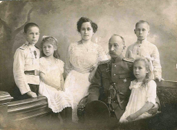  :    , . 1912.jpg