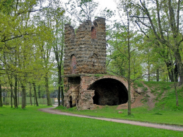  : 1orlovskii_park_logo.jpg