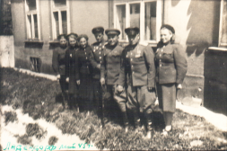  :   1945.jpg