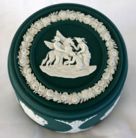  : .   . Box w Lid Muses Pegasus.jpg