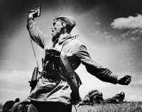 RIAN_archive_543_A_battalion_commander.jpg, 127994 