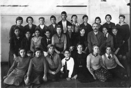  :  1940_7  _ 4 .jpg