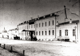 : chudak-sredi-fabrikantov-metsenat-pozhertvovavshij-na-stroitelstvo-doma-pamyatnika-i-a-goncharova-brandergofer-nikolaj-shatrov-5.jpg
