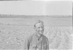  : 19410805-2.jpg