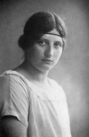  :   1920 ..jpg