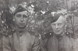  :  .. 10  1944 ..jpeg