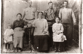  : 1915        .jpg
