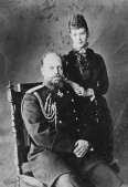  : Aleksandr-III-i-Mariya-Fedorovna-1883-g.-e1434465801481.jpg