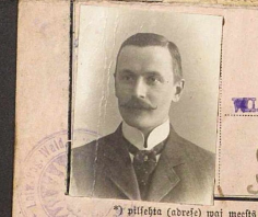 : screencapture-familysearch-org-ark-61903-3-1-3Q9M-CSTT-VR9P-2020-03-10-12_12_58.jpg