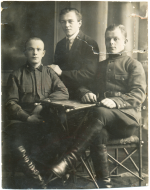  :    1928          .jpg