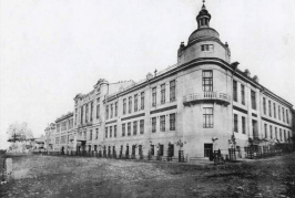  : 1913.jpg