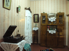  : 1930.jpg
