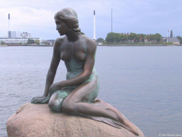  : little mermaid copenhagen.jpg