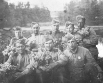  : 4 -  07.05.1945.jpg