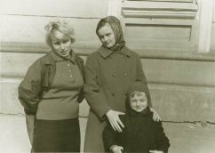  :     1967.jpg