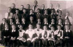  :  3  1956-1957.jpg