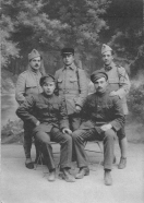  : JBWELTER avec soldats russes.png