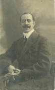  : 1932.jpg