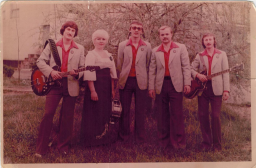  : 1979..       ..jpg